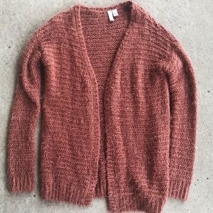 Grunge rose fuzzy sweater // forever 21 exclusive